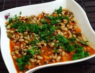 Kıymalı Börülce Yemeği Tarifi ve Malzemeleri